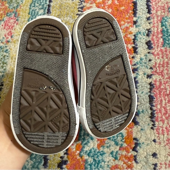 Converse Pink Kids Canvas Sneakers size 4 - Picture 3 of 6